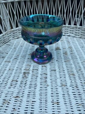 Vintage blue carnival glass compote dish - Called Kings Crown